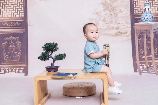 湖州宝宝反复发烧呕吐